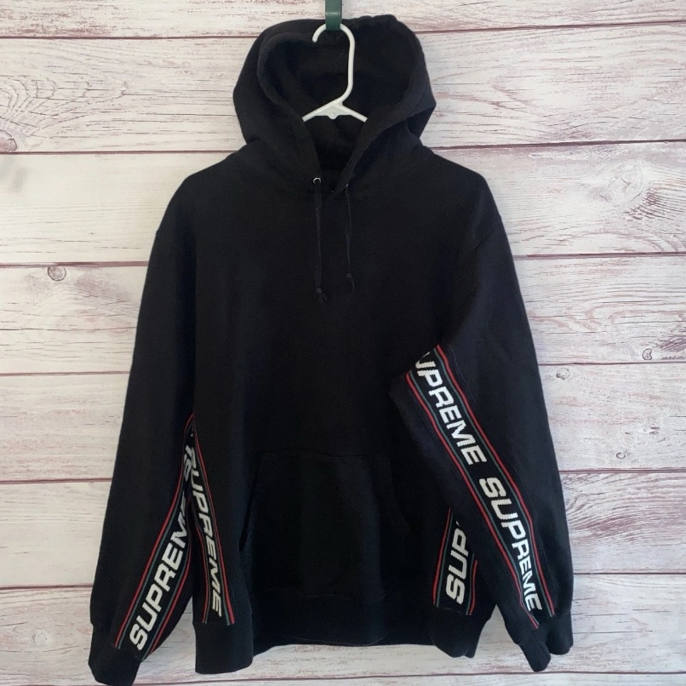Supreme Black Hoodie Sleeve Logo Stripe Large Streetwear Pullover - Picture 2 of 12